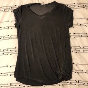 Grey cable & gauge tee with knot detail